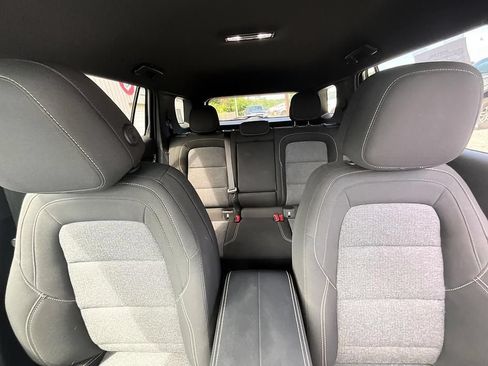 Used 2025 GMC Terrain Elevation AWD/4WD image 35