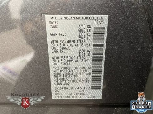 Used 2025 Nissan Pathfinder Platinum AWD/4WD image 28