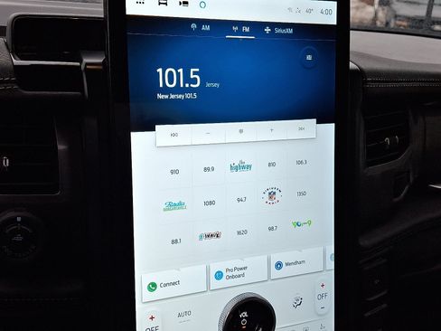 Used 2025 Ford F150 Lightning Flash image 17