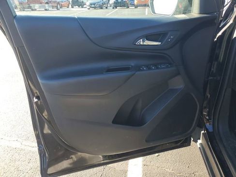 Used 2020 Chevrolet Equinox LT image 36