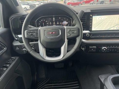 New 2026 GMC Sierra 1500 Elevation AWD/4WD image 12