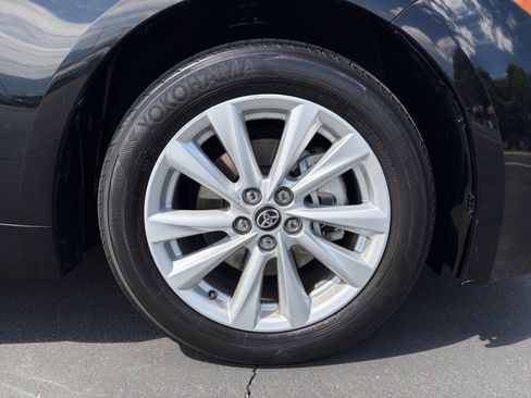 Used 2023 Toyota Corolla SE w/ Carpet Mat Package (TMS) FWD image 29