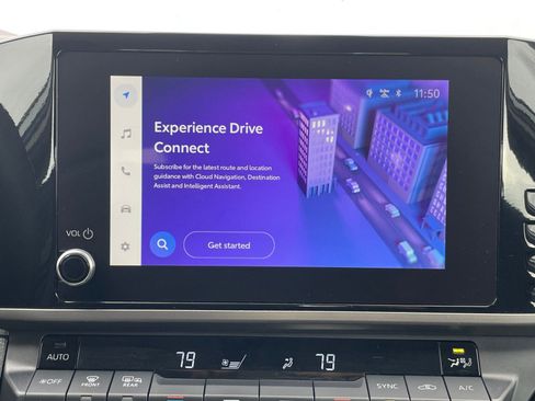 Used 2025 Toyota Camry LE image 21