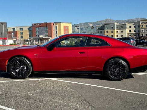 New 2024 Dodge Charger R/T w/ Plus Group image 6