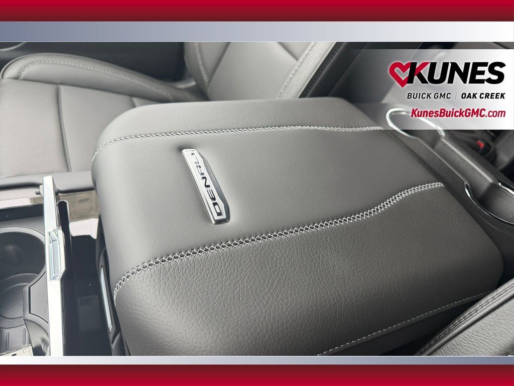 New 2026 GMC Yukon Denali w/ Denali Reserve Package AWD/4WD image 30