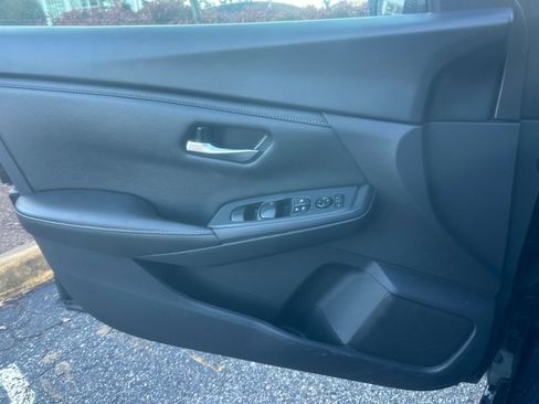 Used 2024 Nissan Sentra SV image 10