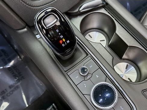 Used 2021 Cadillac XT5 Premium Luxury image 18