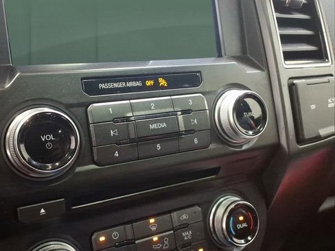 Certified 2018 Ford F150 Lariat w/ Equipment Group 502A Luxury AWD/4WD image 10