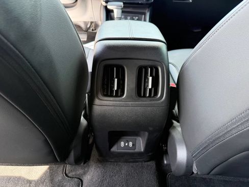 Certified 2025 Hyundai Santa Cruz SEL FWD image 24