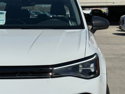 New 2026 Volkswagen Taos S image 3