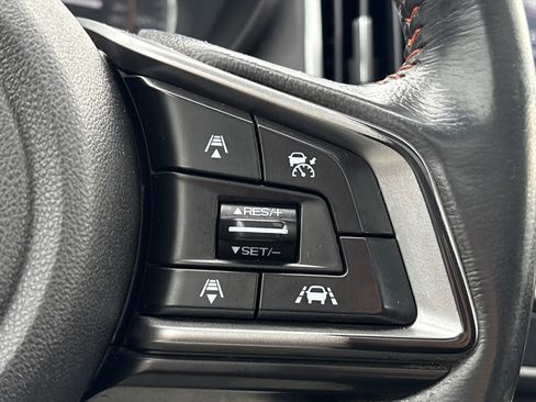 Used 2019 Subaru Crosstrek 2.0i Limited w/ Moonroof Package w/Navigation image 19