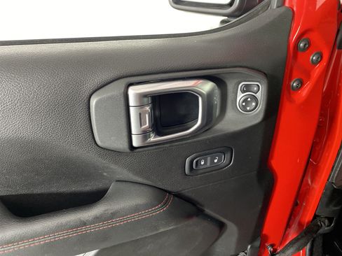 Used 2020 Jeep Gladiator Rubicon AWD/4WD image 15