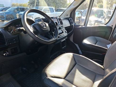 Used 2025 RAM ProMaster 2500 w/ Convenience Group FWD image 12