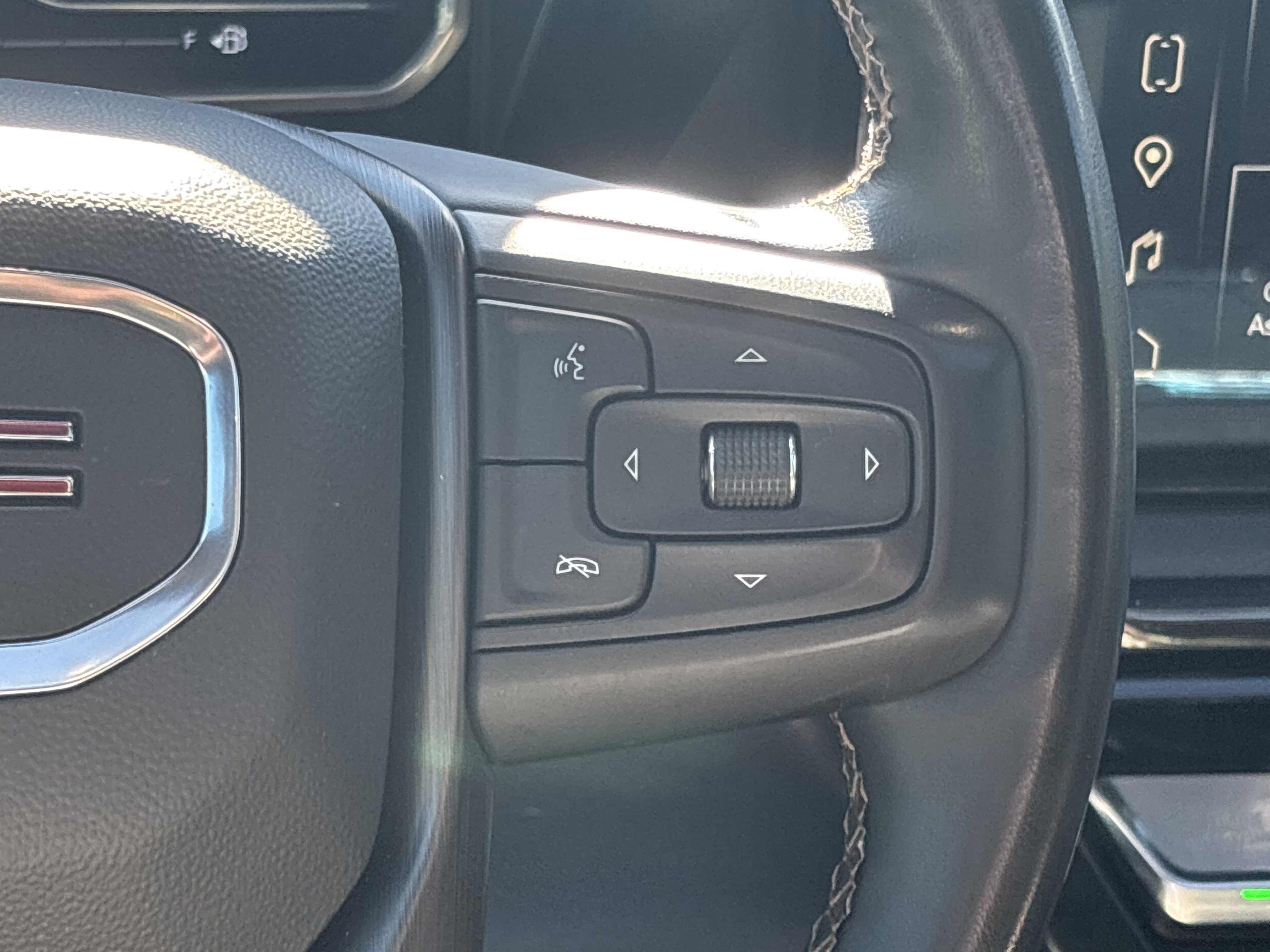 Used 2024 GMC Sierra 2500 AT4 w/ AT4 Premium Plus Package AWD/4WD image 23