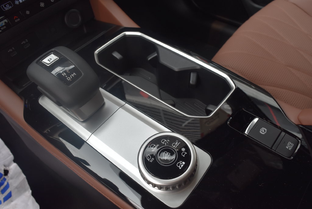 New 2025 Mitsubishi Outlander AWD image 20