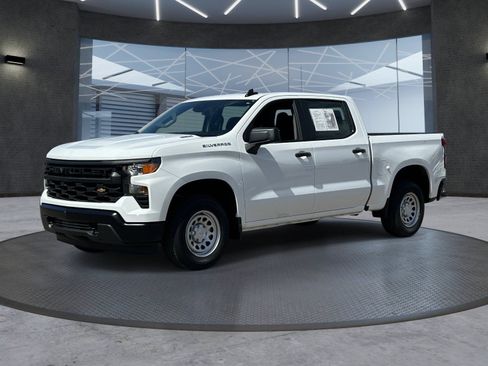 Used 2024 Chevrolet Silverado 1500 W/T RWD image 2