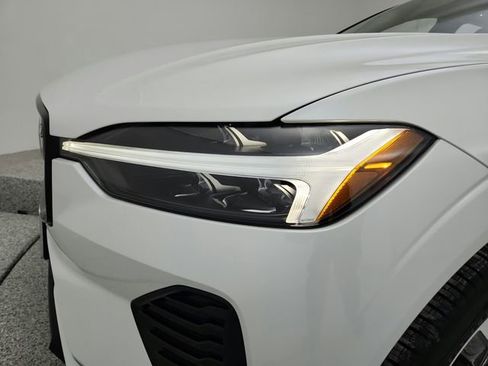 New 2026 Volvo XC60 B5 Core image 14