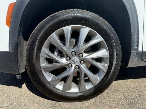 Used 2025 Buick Enclave Preferred image 45