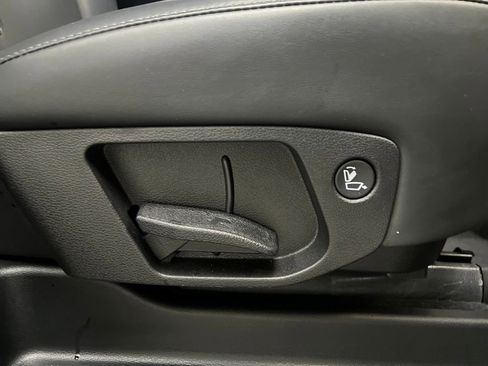 Used 2025 Kia Telluride S image 19