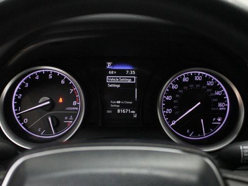 Used 2022 Toyota Camry LE image 13