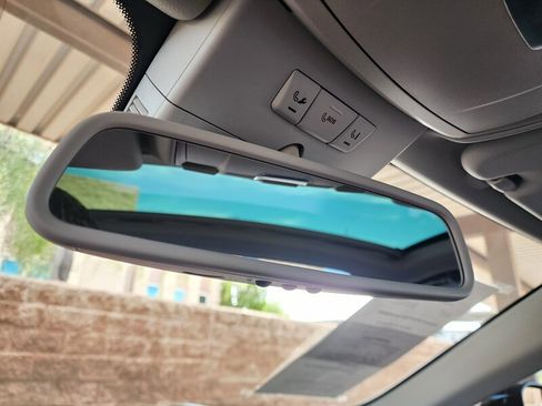 Used 2014 Mercedes-Benz SL 550 w/ Sport Wheel Package image 80