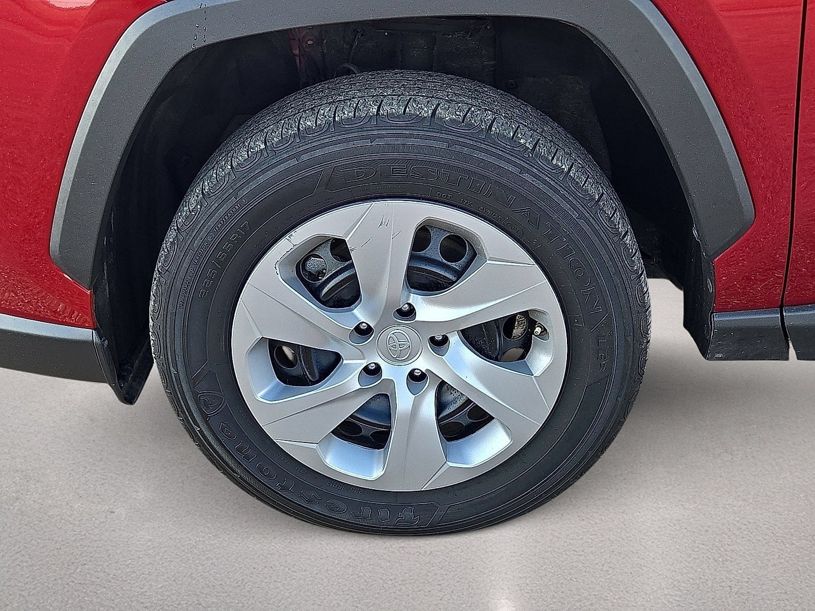 Used 2025 Toyota RAV4 LE FWD image 10
