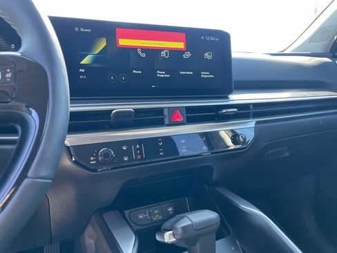 New 2026 Kia Sorento LX FWD image 13