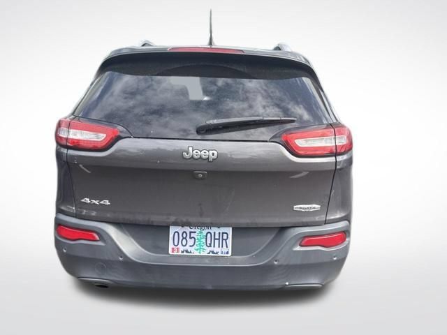 Used 2017 Jeep Cherokee Latitude w/ True North Edition AWD/4WD image 8