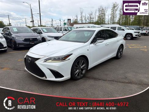 Used 2019 Lexus ES 350 F Sport w/ Accessory Package image 3