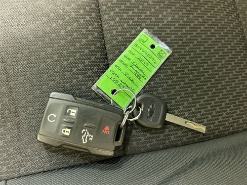 Used 2019 Chevrolet Silverado 1500 Custom Trail Boss w/ Custom Convenience Package image 12