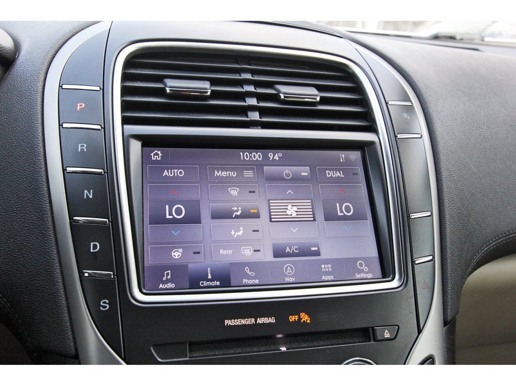 Used 2020 Lincoln Nautilus Reserve w/ Cargo Utility Package FWD image 24