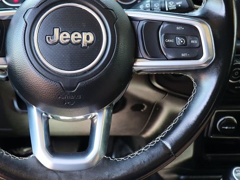 Used 2020 Jeep Wrangler Unlimited Sahara AWD/4WD image 56