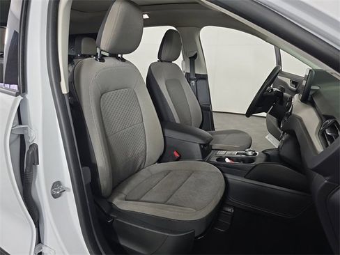 Certified 2022 Ford Escape SE w/ SE Sport Appearance Package image 20