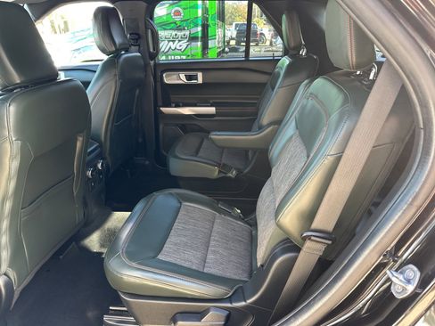 Used 2022 Ford Explorer Timberline w/ Timberline Technology Package image 8