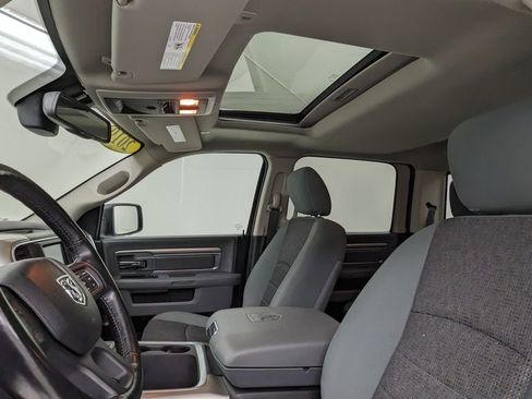 Used 2019 RAM 1500 Classic Warlock image 3