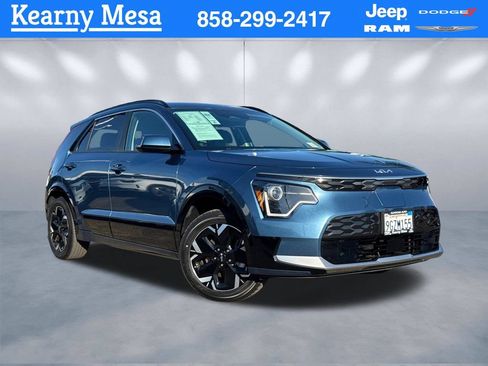 Used 2023 Kia Niro Wind FWD image 1