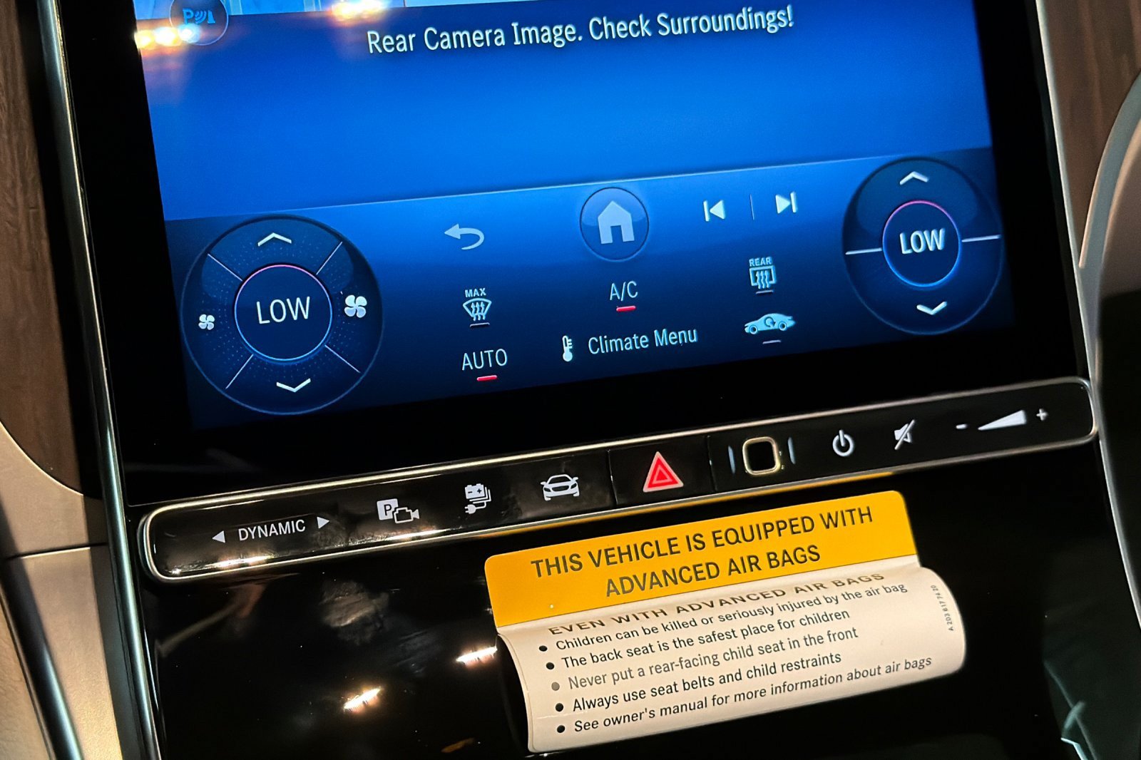 New 2027 Mercedes-Benz GLC 350e 4MATIC image 19