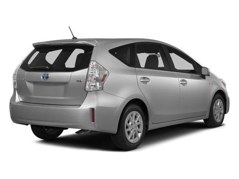 Used 2014 Toyota Prius V Five FWD image 2