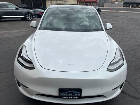 Used 2022 Tesla Model Y Long Range AWD/4WD image 19