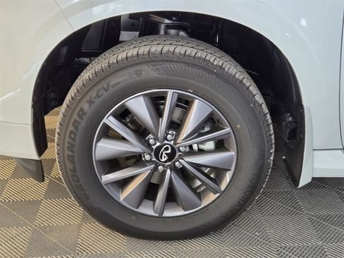 New 2026 INFINITI QX80 Pure w/ Cargo Package image 18