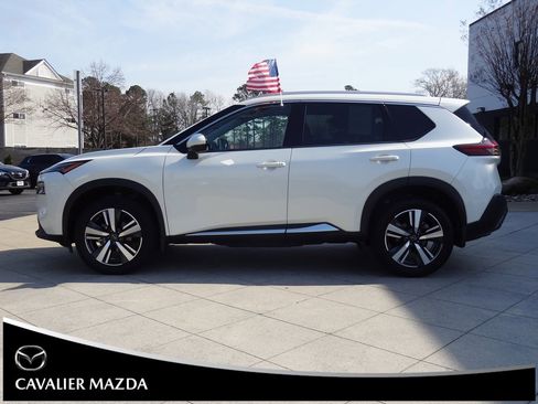 Used 2023 Nissan Rogue SL image 7