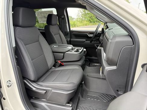 New 2026 Chevrolet Silverado 1500 RST AWD/4WD image 30