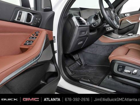 Used 2026 BMW X5 xDrive40i w/ Executive Package AWD/4WD image 8