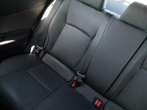 Used 2020 Toyota C-HR Limited image 12