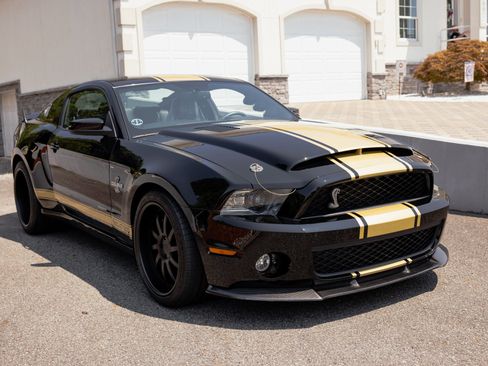 Used 2012 Ford Mustang Shelby GT500 w/ SVT Performance Pkg image 21