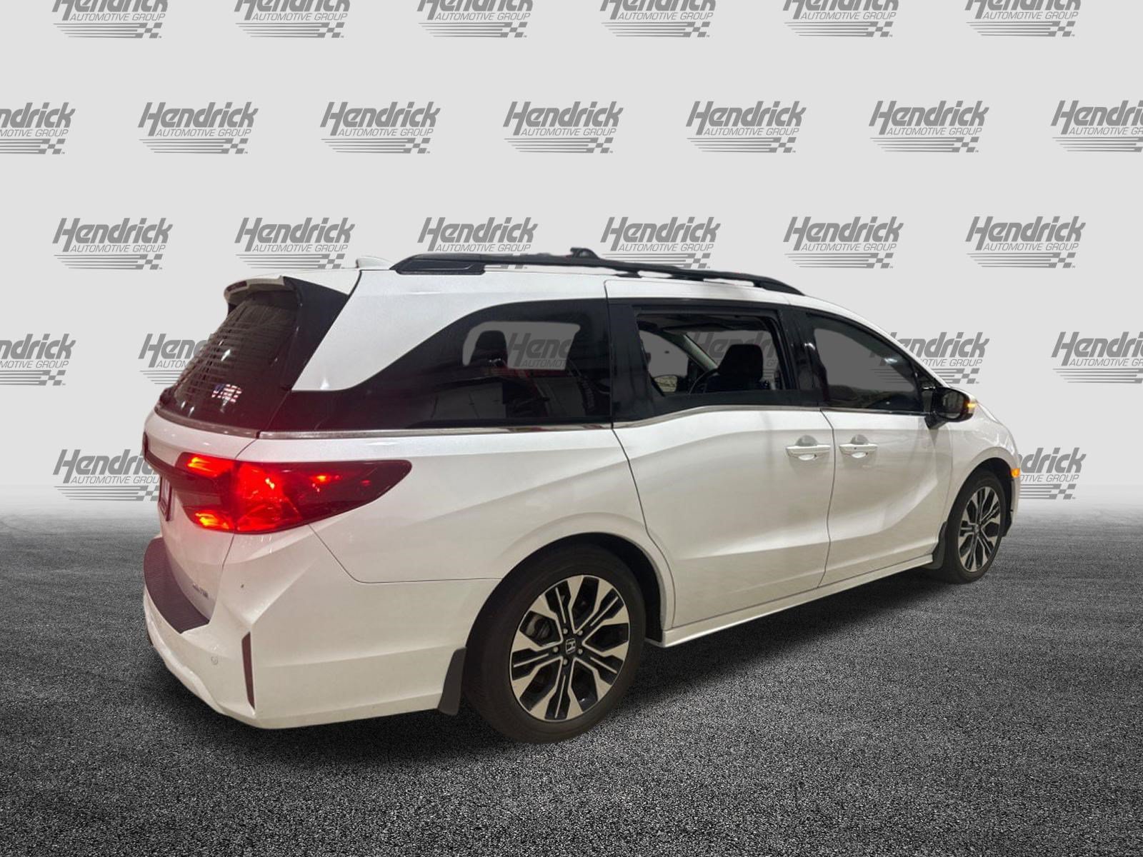Used 2025 Honda Odyssey Elite image 43