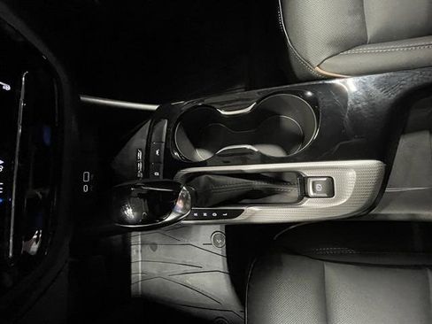 New 2025 Buick Envista Avenir image 18