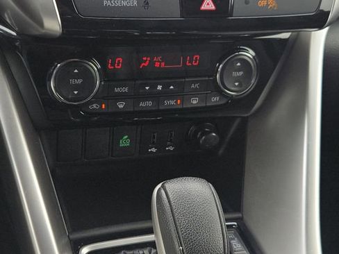 Used 2020 Mitsubishi Eclipse Cross SEL AWD/4WD image 21