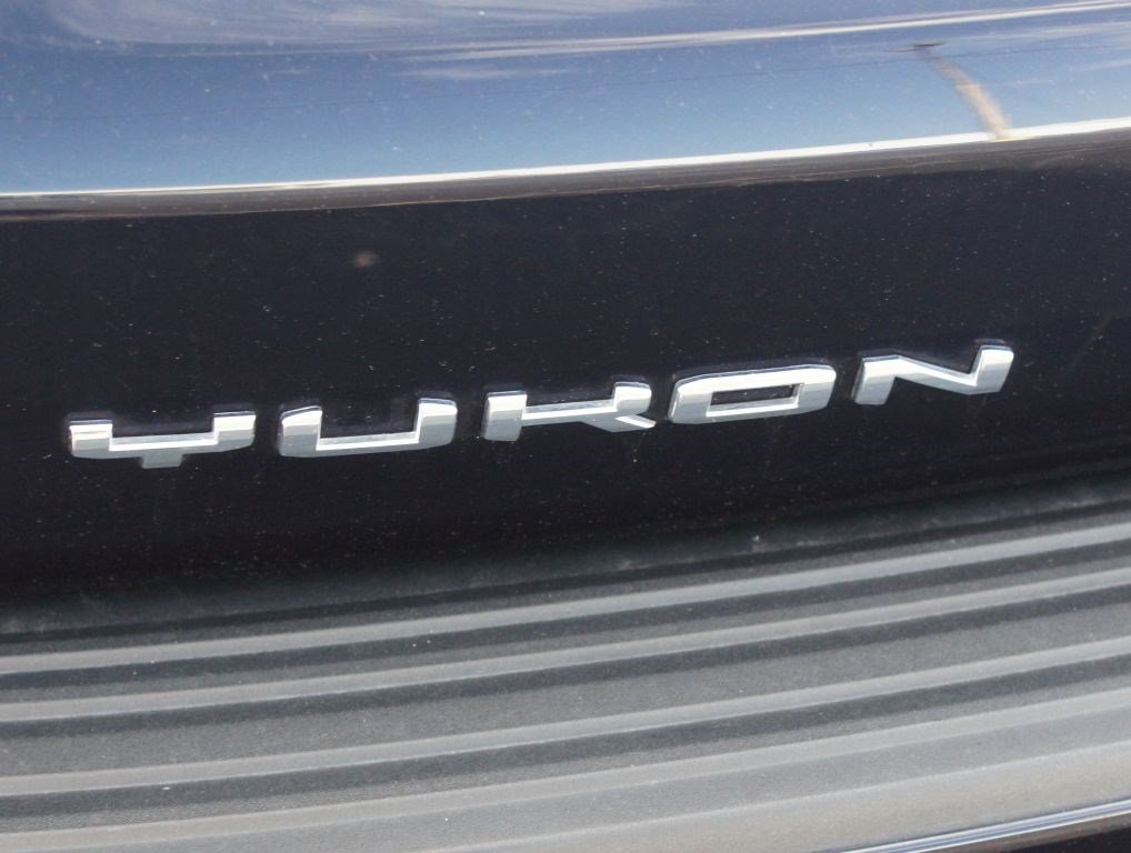 Used 2024 GMC Yukon Denali Ultimate AWD/4WD image 20