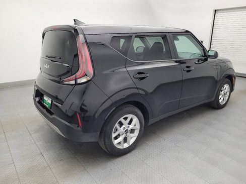Used 2025 Kia Soul LX image 10